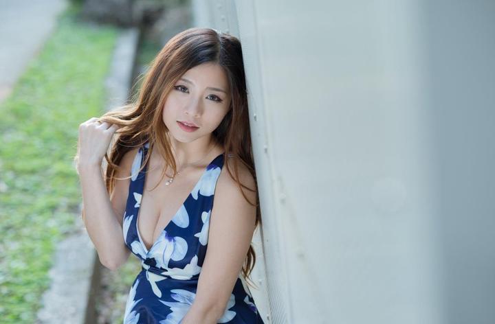 糙汉与软糯女主的情感张力
